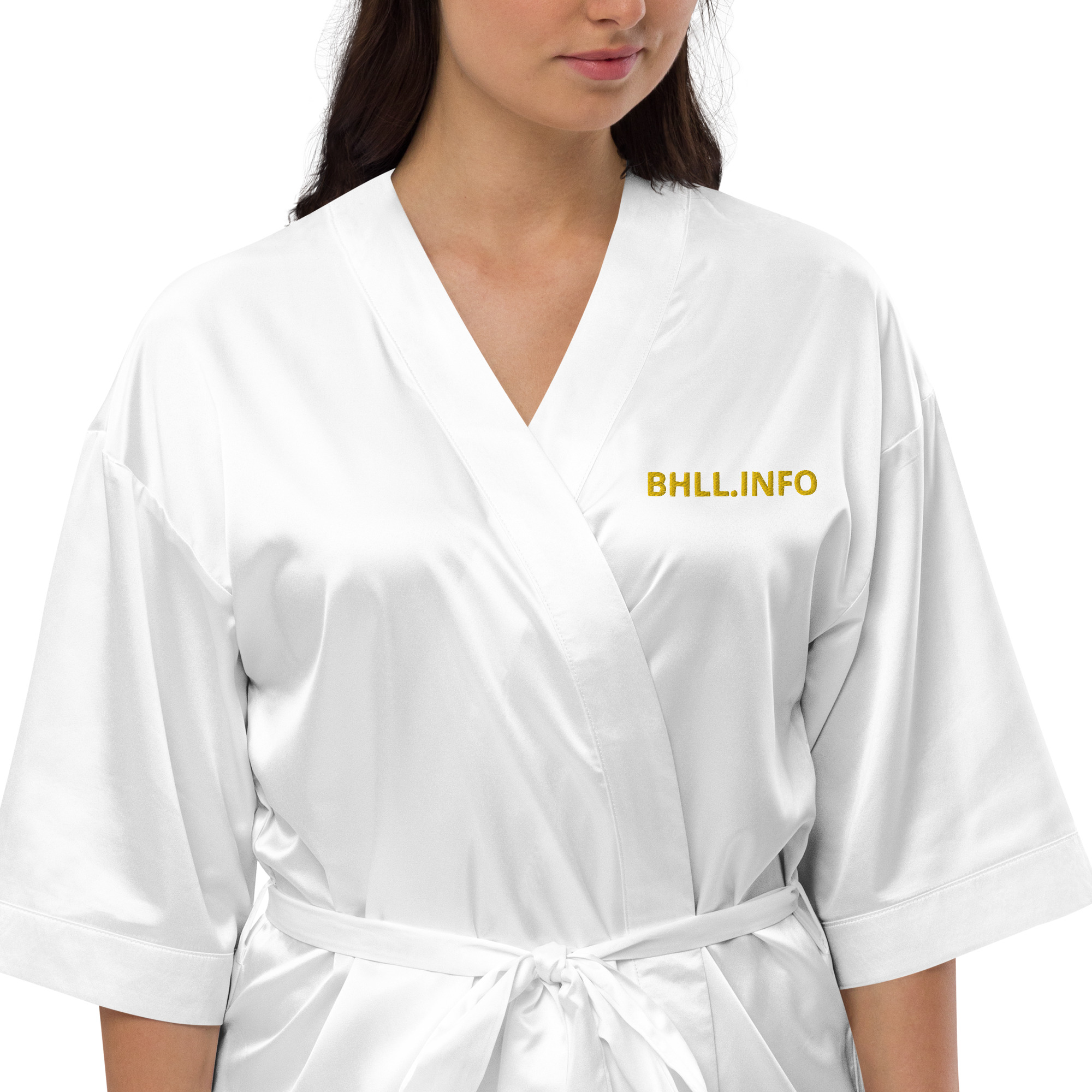 satin-robe-white-zoomed-in-63bd5ec57494b.jpg